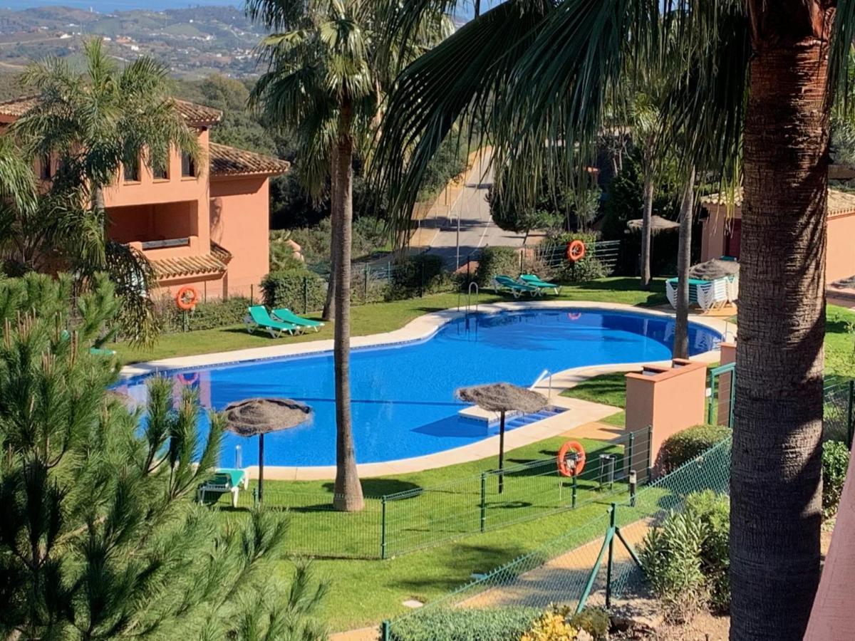 El Soto De Marbella Free Golf-Tennis-Padel-Gym 2 Bedroom Penthouse La Mairena Экстерьер фото